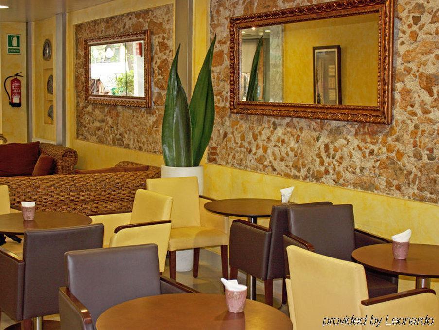Alexandra Aparthotel Benstarhotelgroup تاراغونا المطعم الصورة
